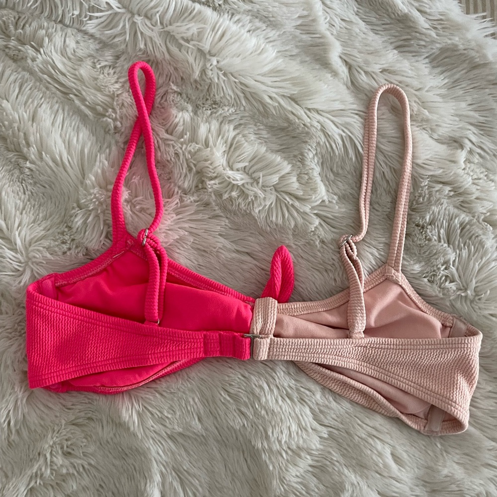 Xhilaration color block bikini top. Size large. - Picture 3 of 3